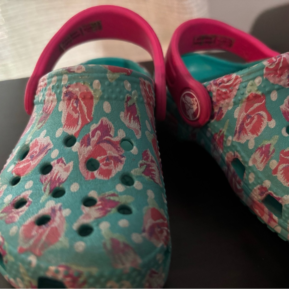 Baby Floral Crocs size 6 - Pink and Green